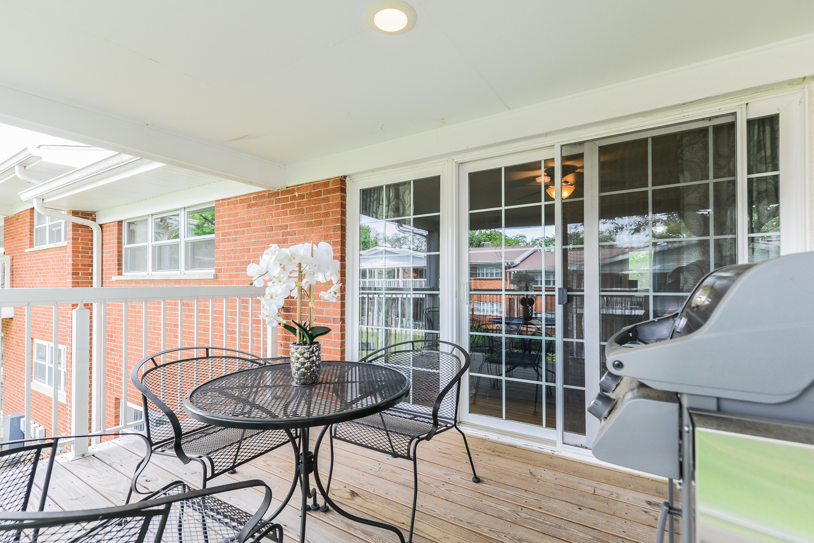 169 East Palatine Road, Unit F Palatine, IL 60067 - Photo 9 of 10