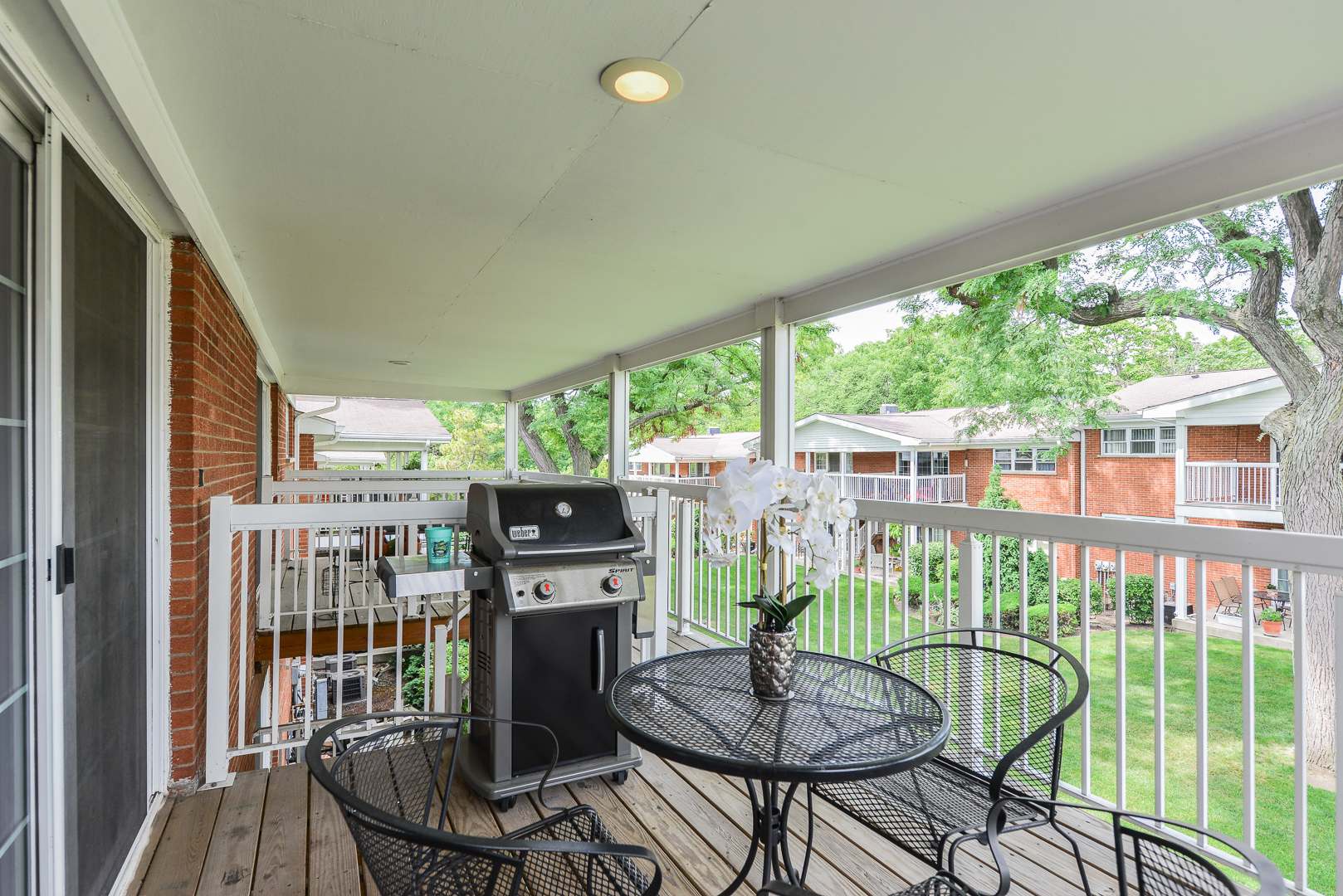 169 East Palatine Road, Unit F Palatine, IL 60067 - Photo 10 of 10