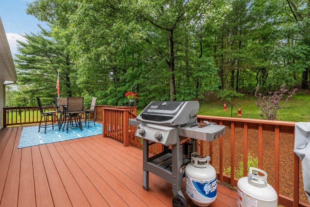 399 Providence Road, Unit A Grafton, MA 01560 - Photo 4 of 30