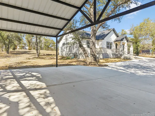 a view of an entrance door of the house