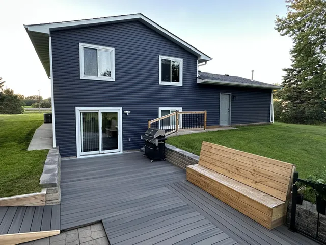 $395,000 | 14124 192nd Avenue Northwest, Elk River, MN 55330