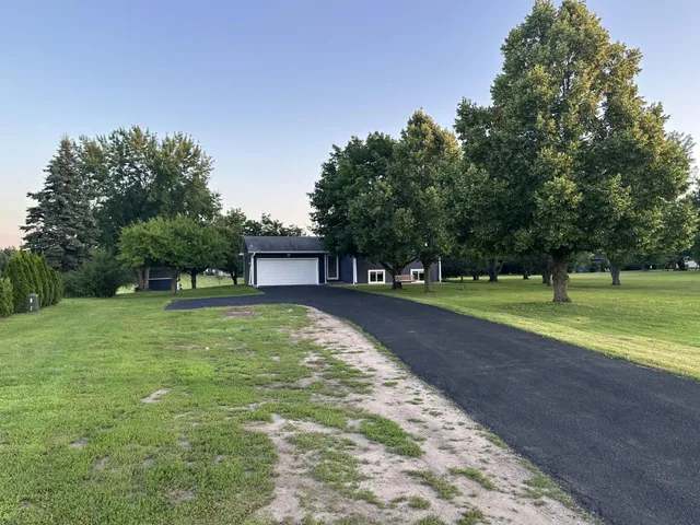 $395,000 | 14124 192nd Avenue Northwest, Elk River, MN 55330