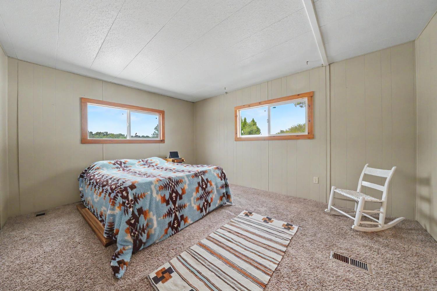 150 Clinton Road, Unit 7 Jackson, CA 95642 - Photo 24 of 42 Primary bedroom