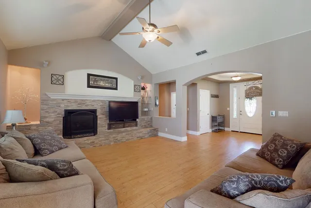 $798,000 | 6245 Sandstone Lane, Browns Valley, CA 95918