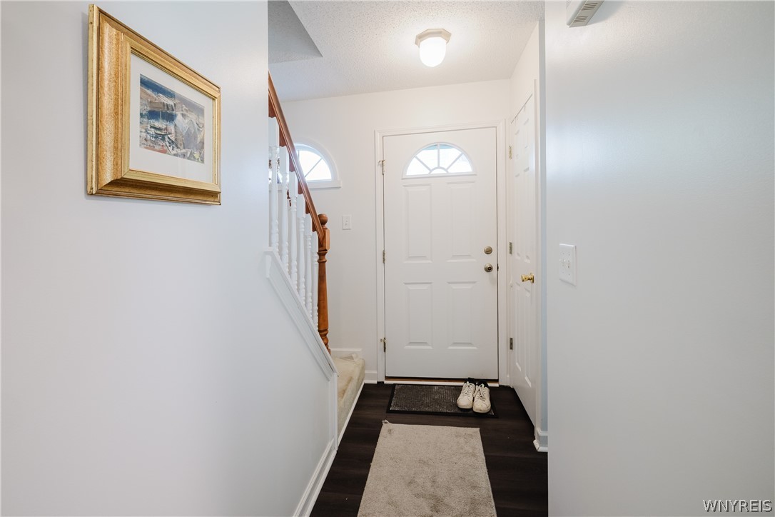 451 3rd Avenue Amherst, NY 14221 - Photo 13 of 33