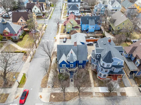 $199,000 | 182 Adelaide Avenue, Unit 7, Providence, RI 02907