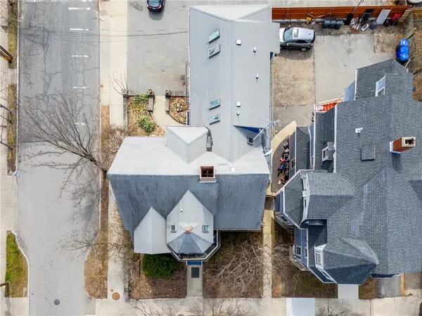 $199,000 | 182 Adelaide Avenue, Unit 7, Providence, RI 02907