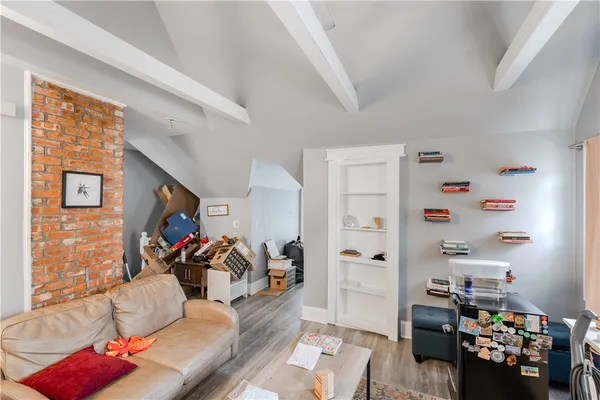 $199,000 | 182 Adelaide Avenue, Unit 7, Providence, RI 02907