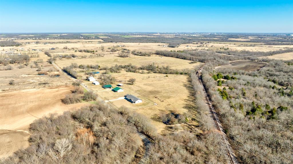 3356 Old Dorchester Road Sherman, TX 75092 - Photo 10 of 22 a view of an ocean