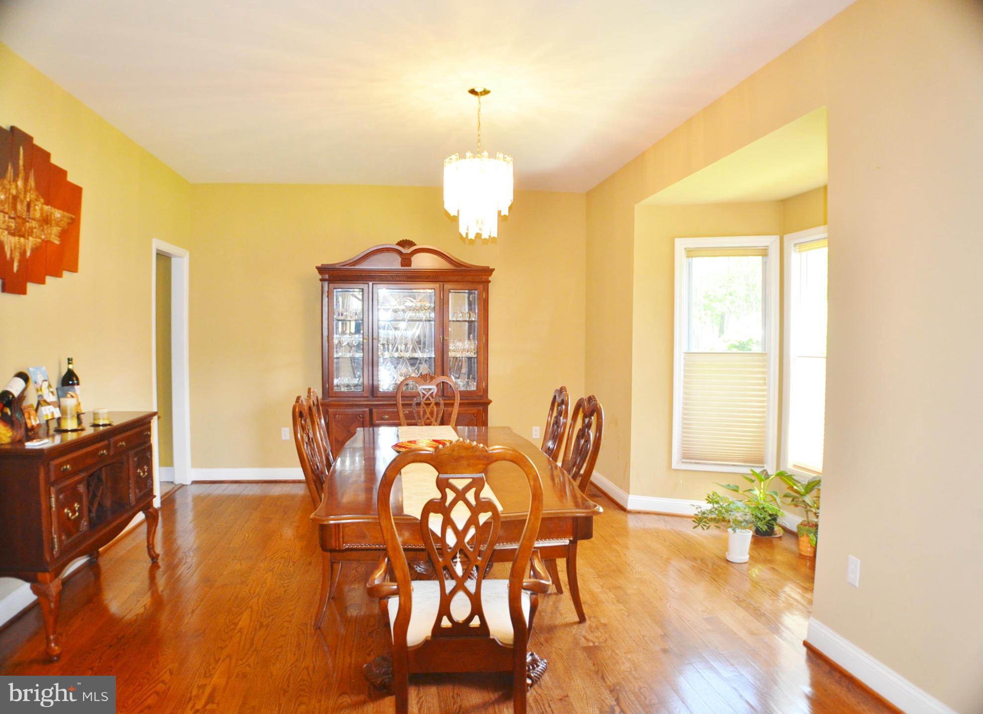 8224 Higham Road Lorton, VA 22079 - Photo 2 of 30 Interior (General)