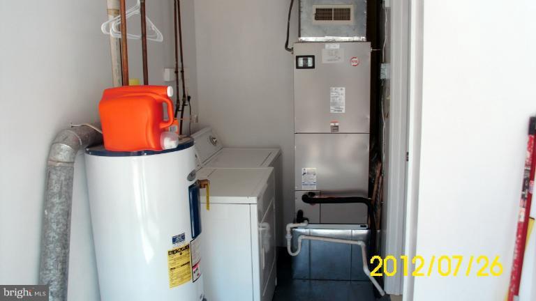 8703 Dangerfield Road Clinton, MD 20735 - Photo 14 of 25 Interior (General)