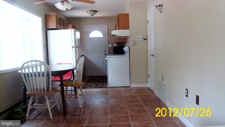 8703 Dangerfield Road Clinton, MD 20735 - Photo 3 of 25 Kitchen