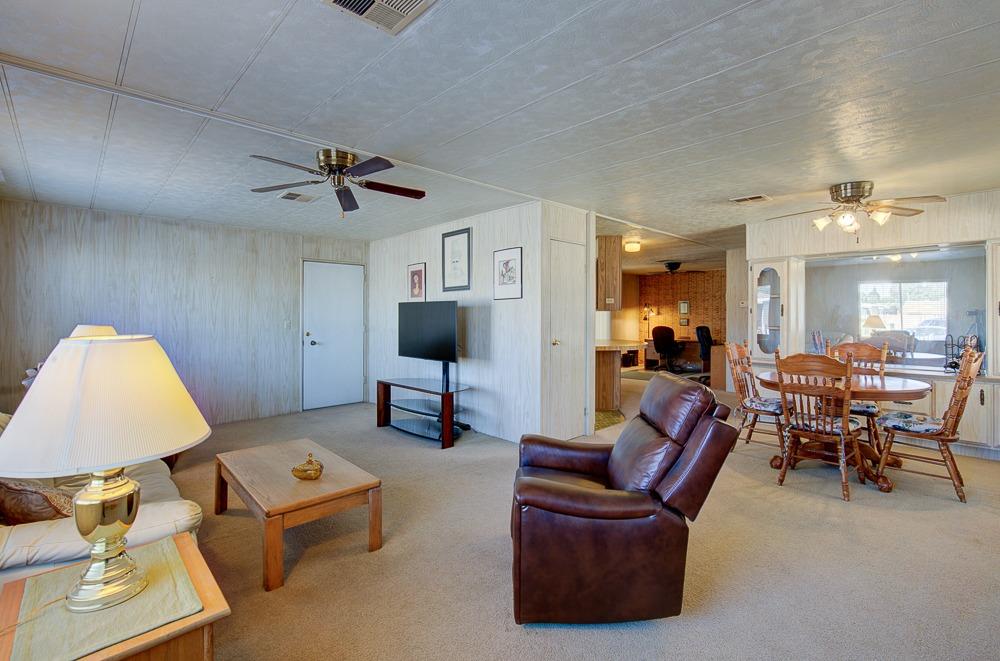 1500 Villa Avenue, Unit 6 Clovis, CA 93612 - Photo 8 of 30