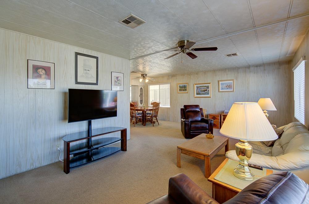 1500 Villa Avenue, Unit 6 Clovis, CA 93612 - Photo 10 of 30