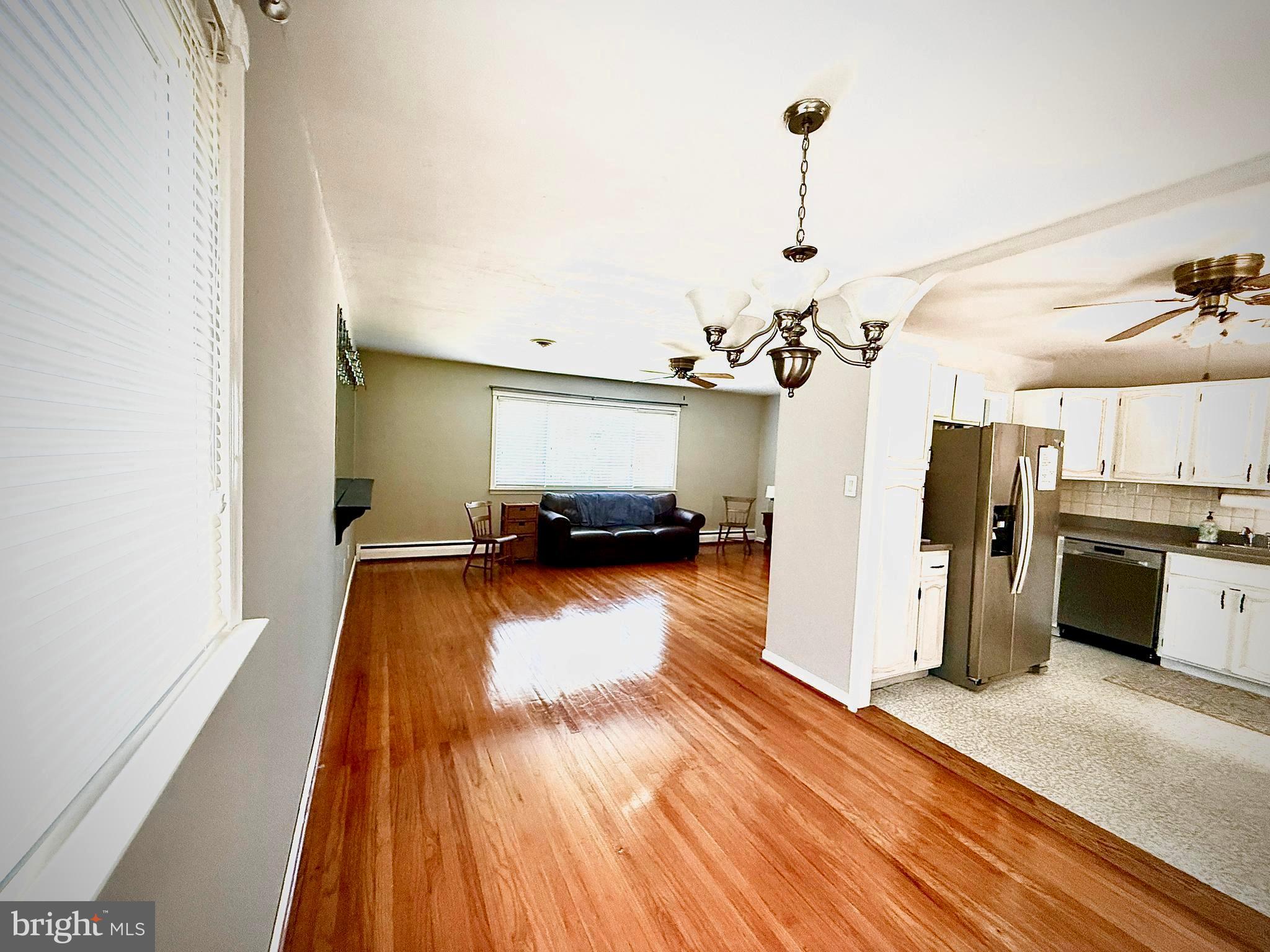 5720 Oakland Road Baltimore, MD 21227 - Photo 10 of 30
