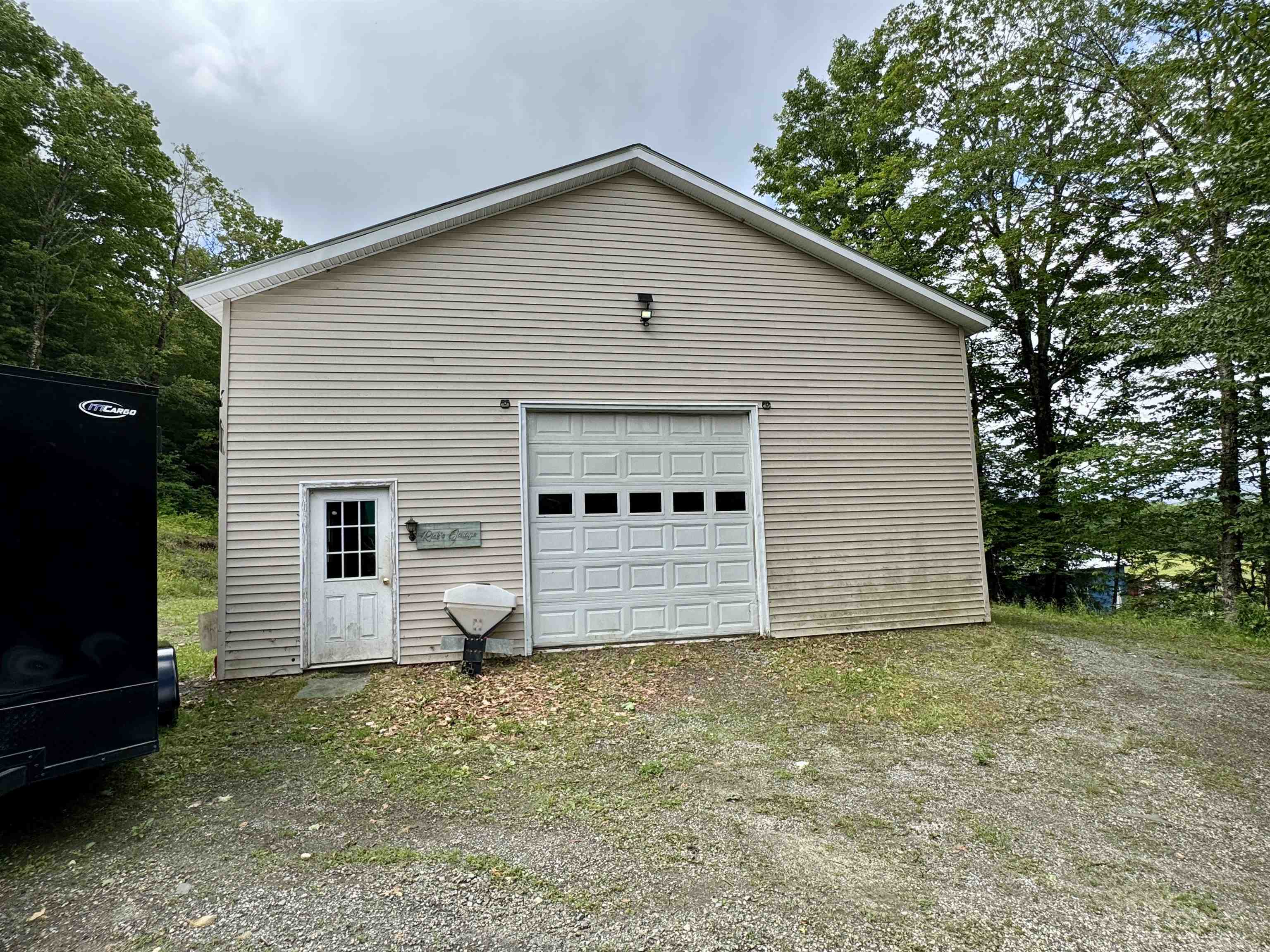 1049 Kingdom Road Albany, VT 05845 - Photo 3 of 20