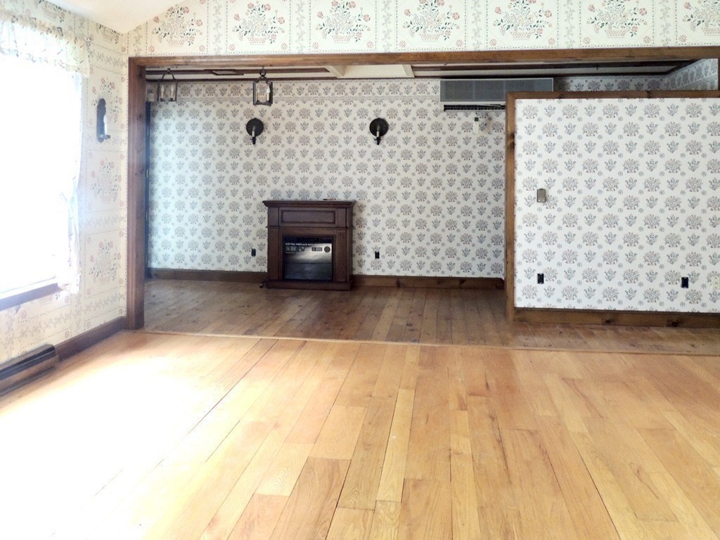 39 Myopia Road Winchester, MA 01890 - Photo 16 of 34