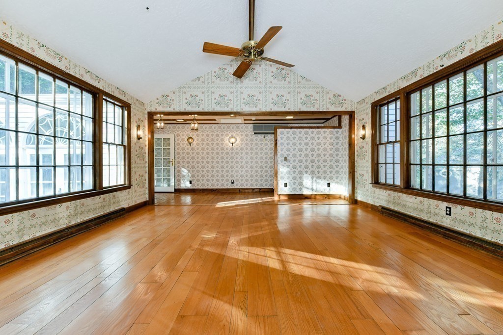 39 Myopia Road Winchester, MA 01890 - Photo 17 of 34