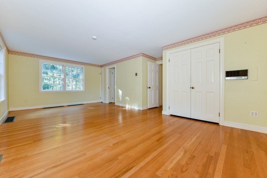 39 Myopia Road Winchester, MA 01890 - Photo 21 of 34
