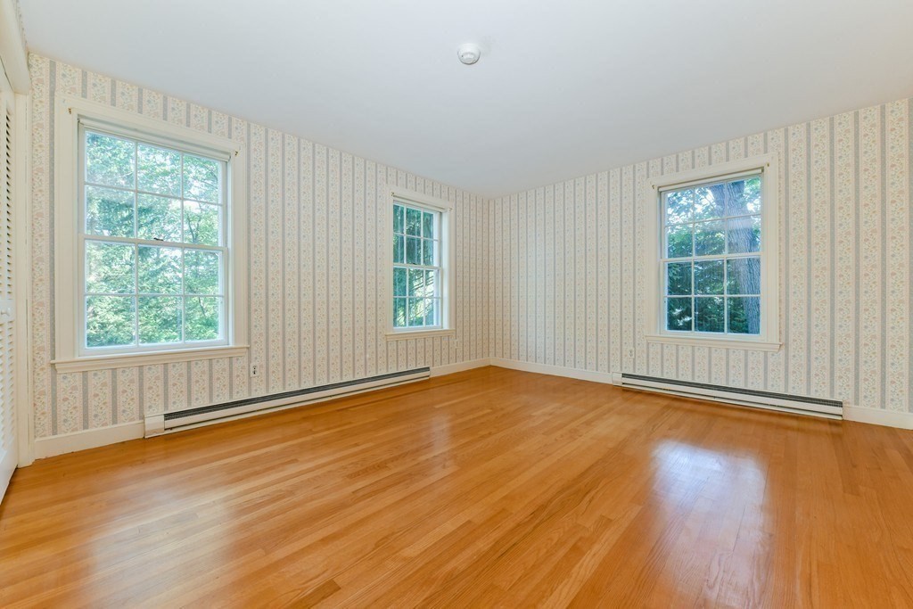 39 Myopia Road Winchester, MA 01890 - Photo 23 of 34