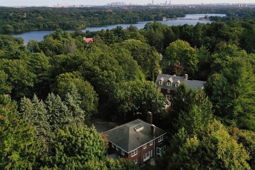 39 Myopia Road Winchester, MA 01890 - Photo 31 of 34