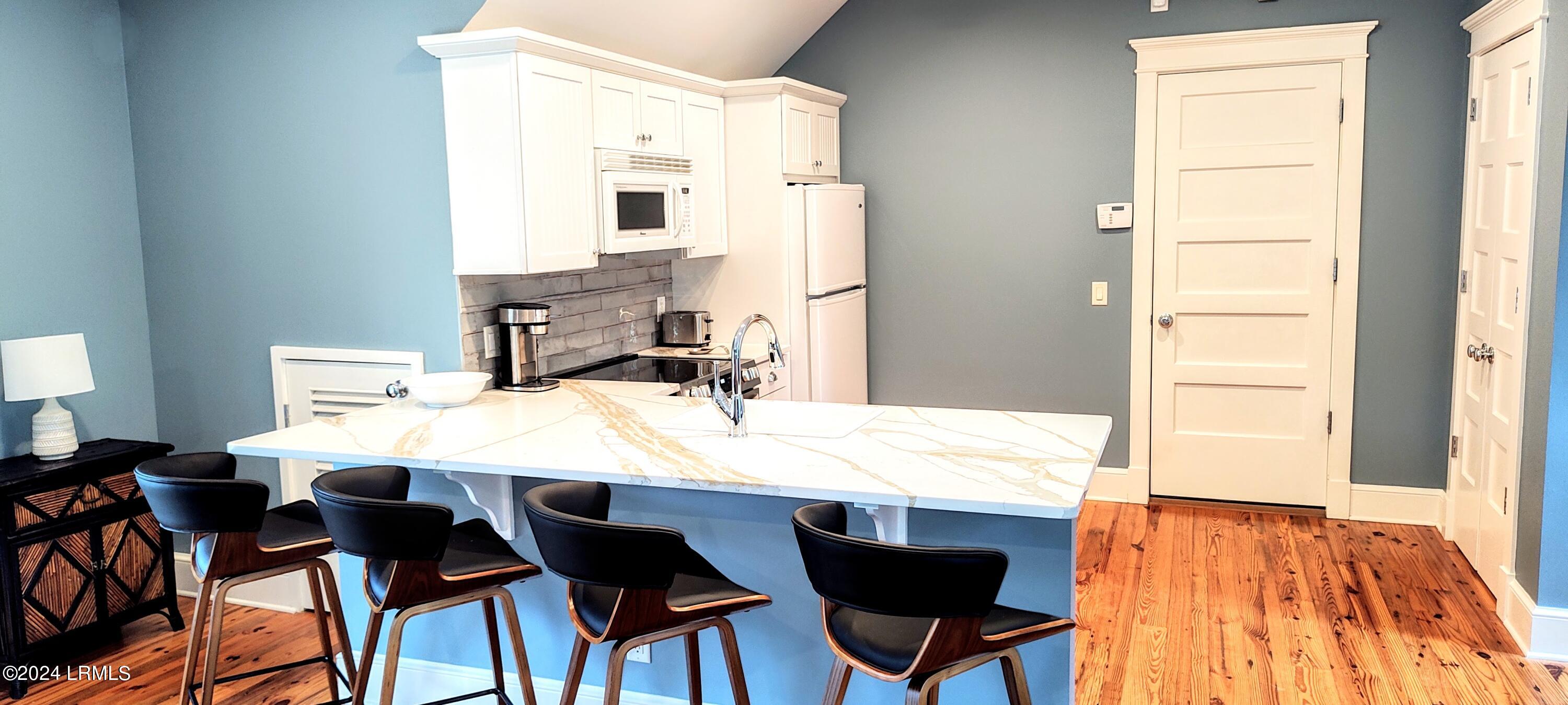 1 Bennett Point Drive, Unit A Beaufort, SC 29907 - Photo 12 of 41 IMG_20240824_154724333