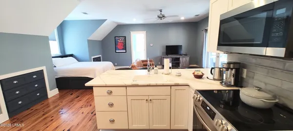 $1,485 | 1 Bennett Point Drive, Unit A, Beaufort, SC 29907