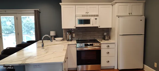 $1,685 | 1 Bennett Point Drive, Unit A, Beaufort, SC 29907