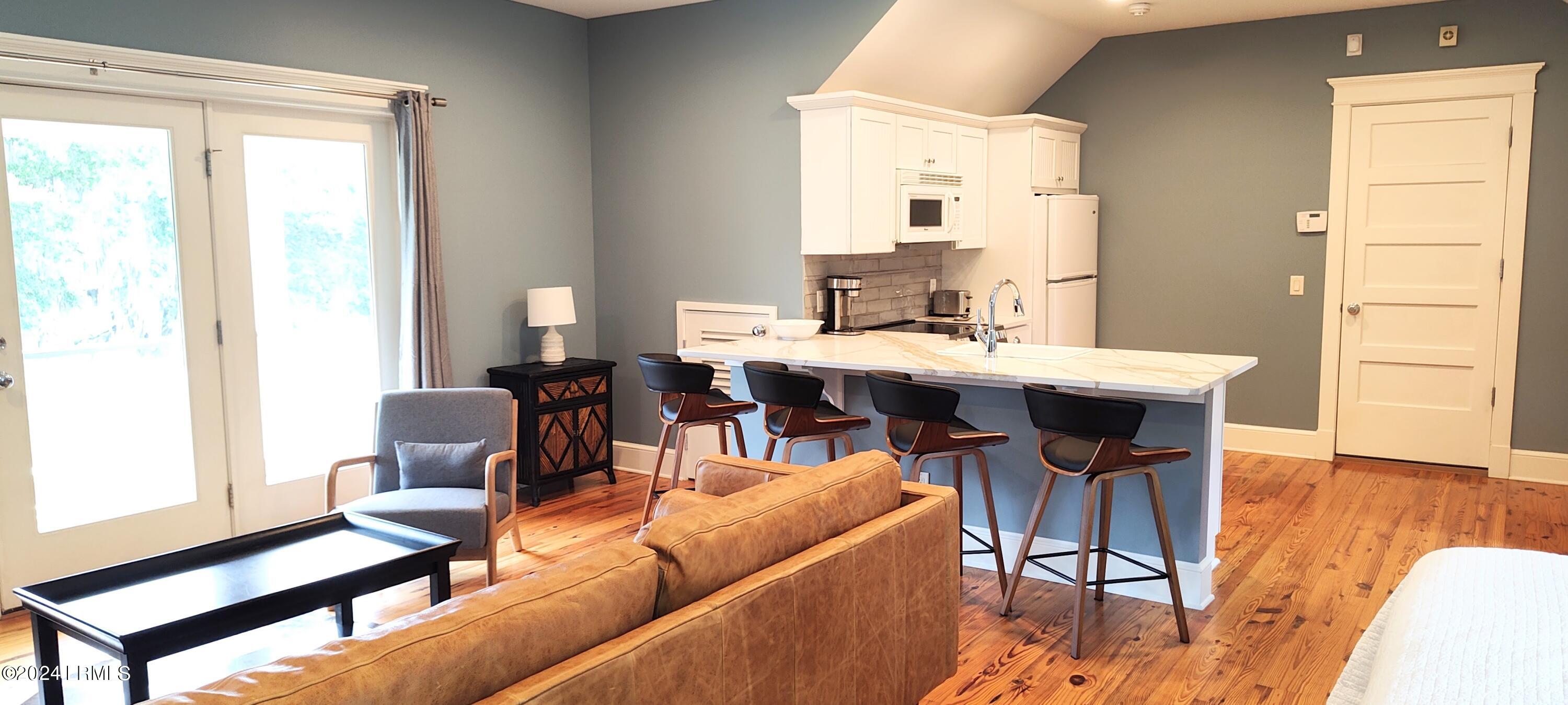 1 Bennett Point Drive, Unit A Beaufort, SC 29907 - Photo 19 of 41 IMG_20240824_154458349