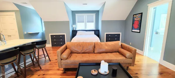 $1,485 | 1 Bennett Point Drive, Unit A, Beaufort, SC 29907