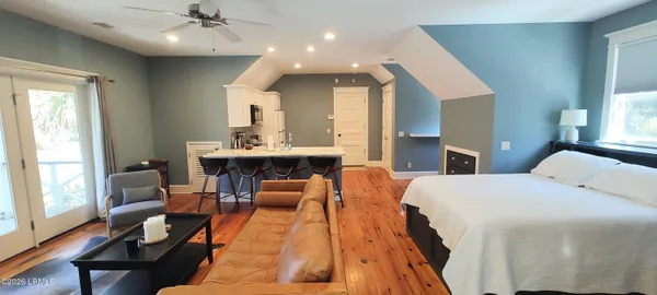 $1,485 | 1 Bennett Point Drive, Unit A, Beaufort, SC 29907