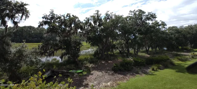 $1,685 | 1 Bennett Point Drive, Unit A, Beaufort, SC 29907