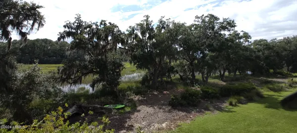 $1,485 | 1 Bennett Point Drive, Unit A, Beaufort, SC 29907