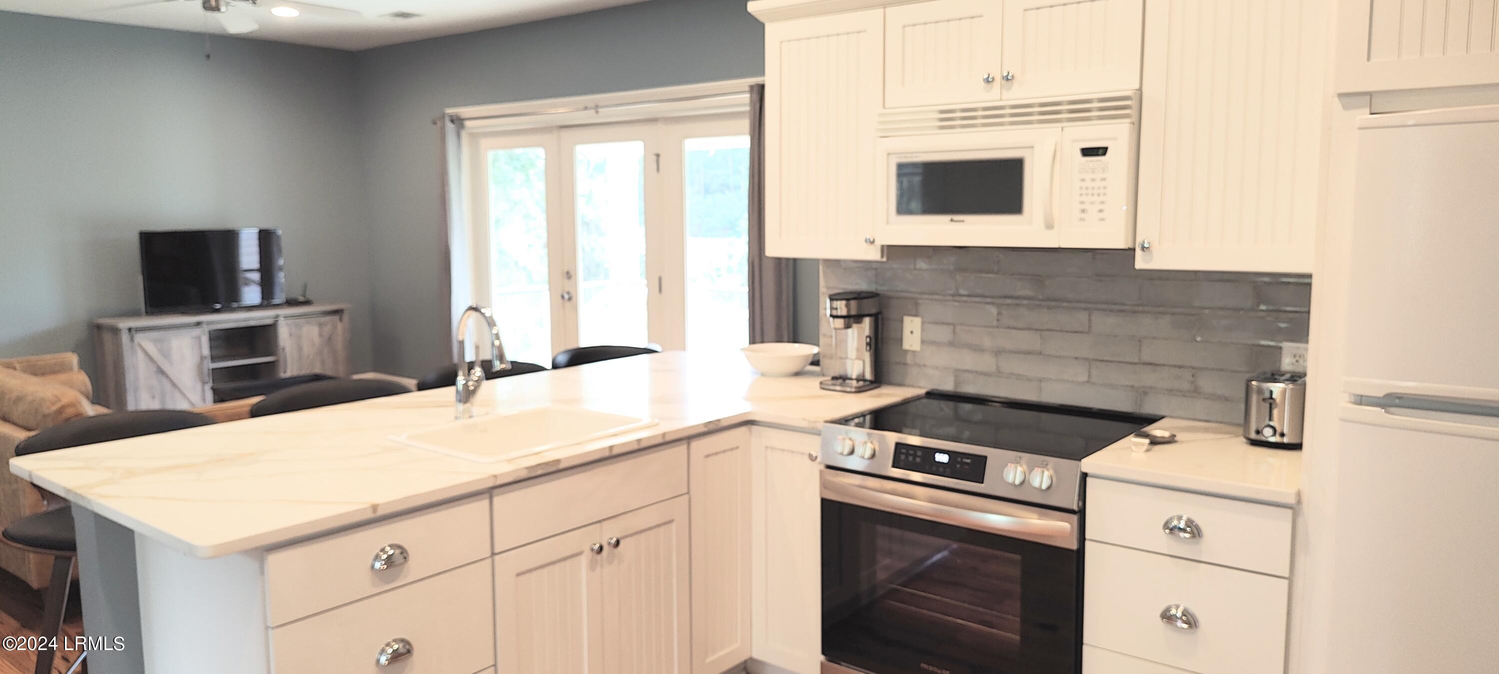 1 Bennett Point Drive, Unit A Beaufort, SC 29907 - Photo 9 of 41 IMG_20240824_154535421