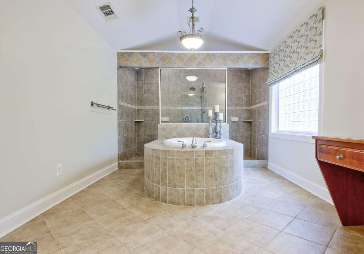 50 Peninsula Circle Newnan, GA 30263 - Photo 30 of 32