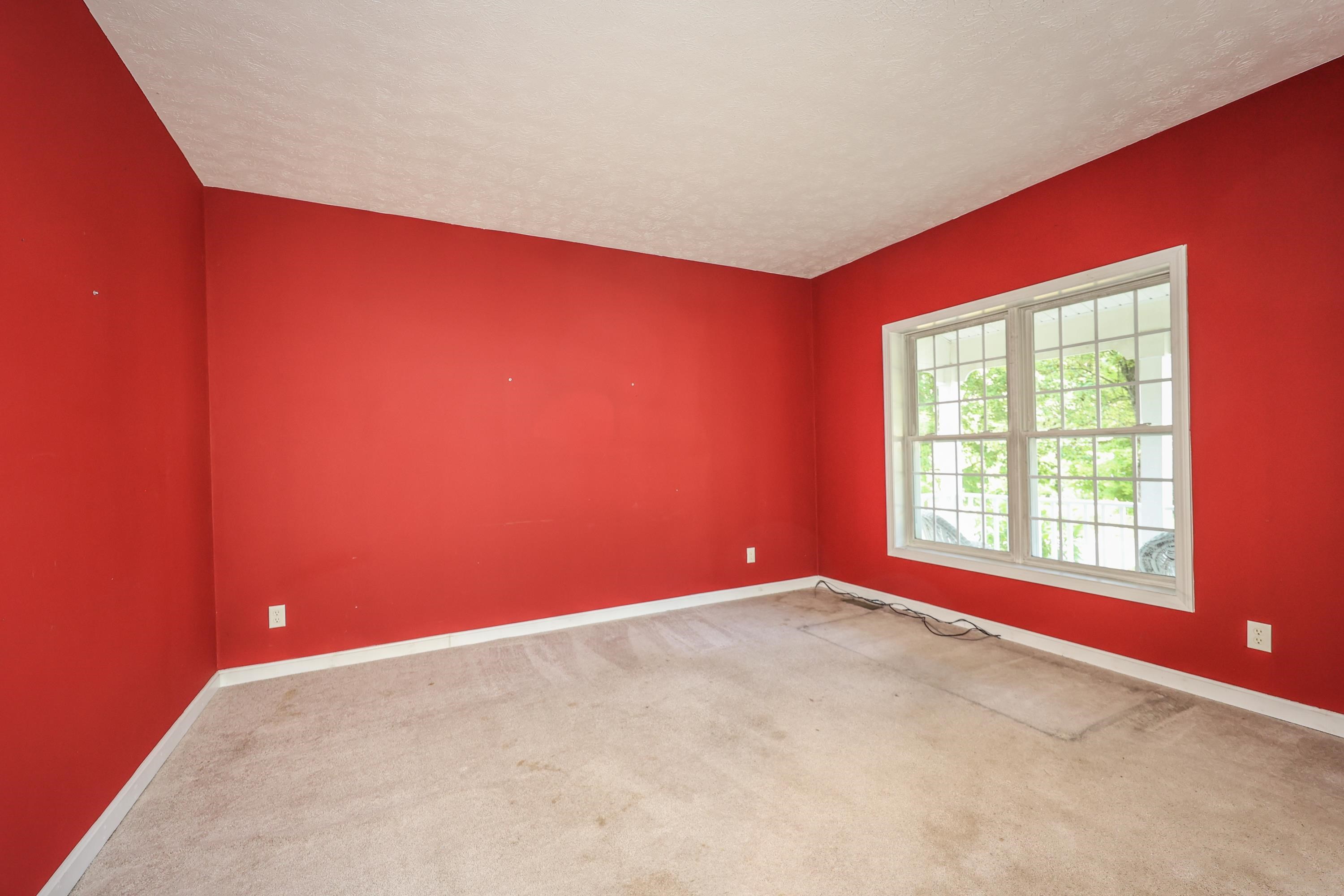 8 Tumble Road Bedford, NH 03110 - Photo 16 of 39
