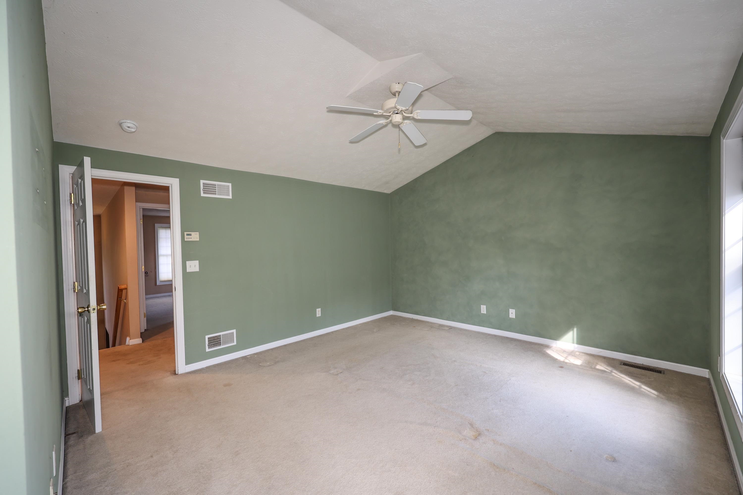8 Tumble Road Bedford, NH 03110 - Photo 29 of 39