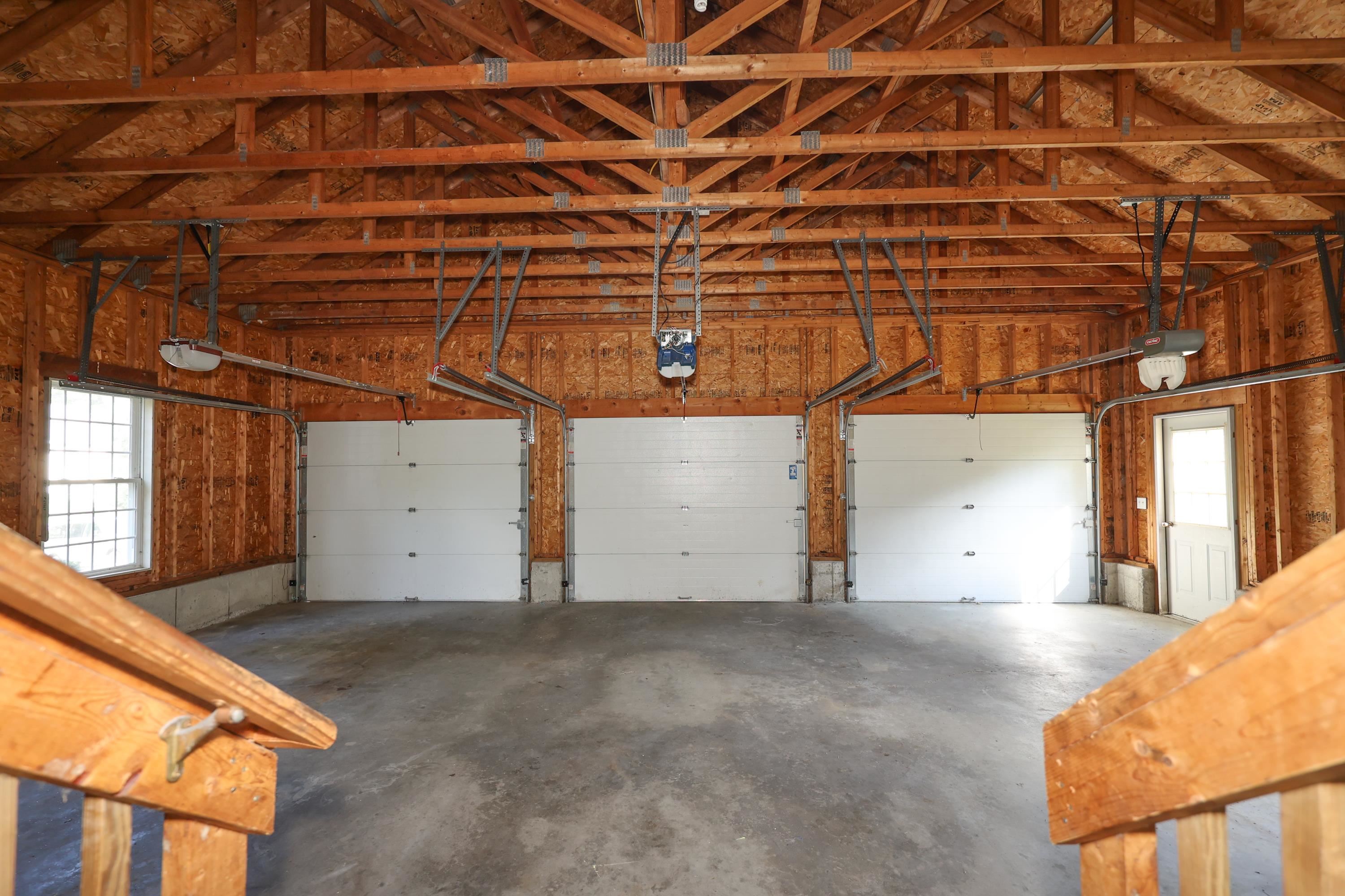 8 Tumble Road Bedford, NH 03110 - Photo 36 of 39