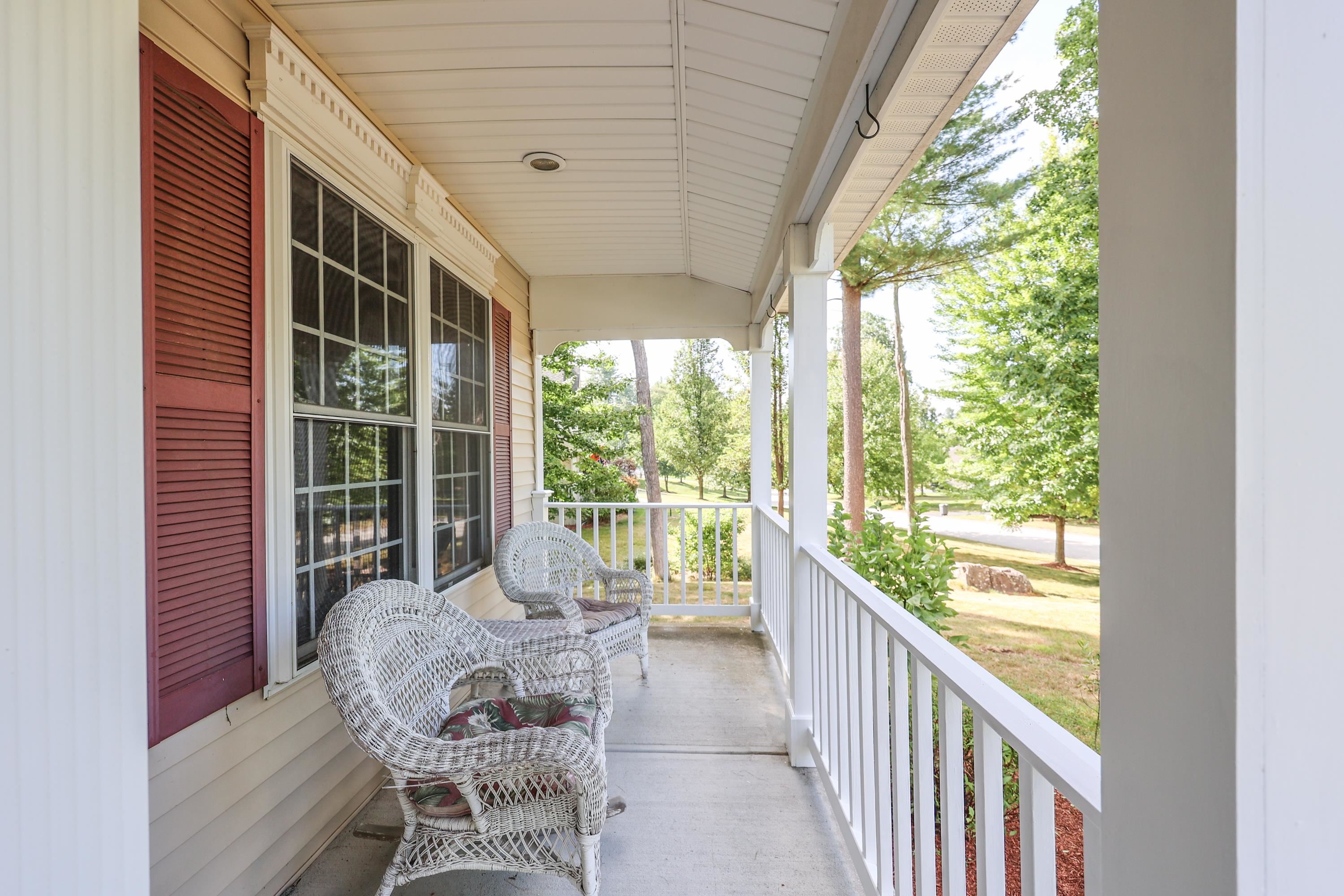 8 Tumble Road Bedford, NH 03110 - Photo 6 of 39