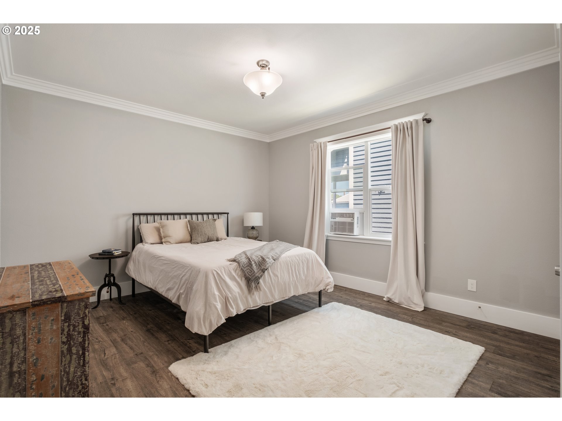 345 Island Street Raymond, WA 98577 - Photo 19 of 39 Bedroom