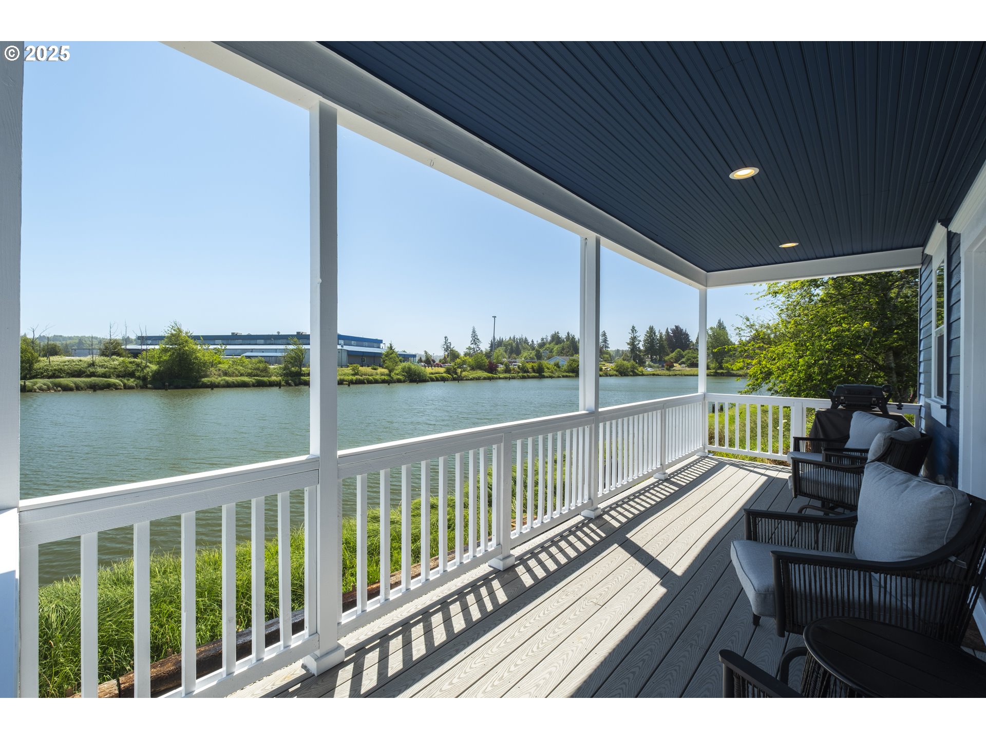 345 Island Street Raymond, WA 98577 - Photo 30 of 39