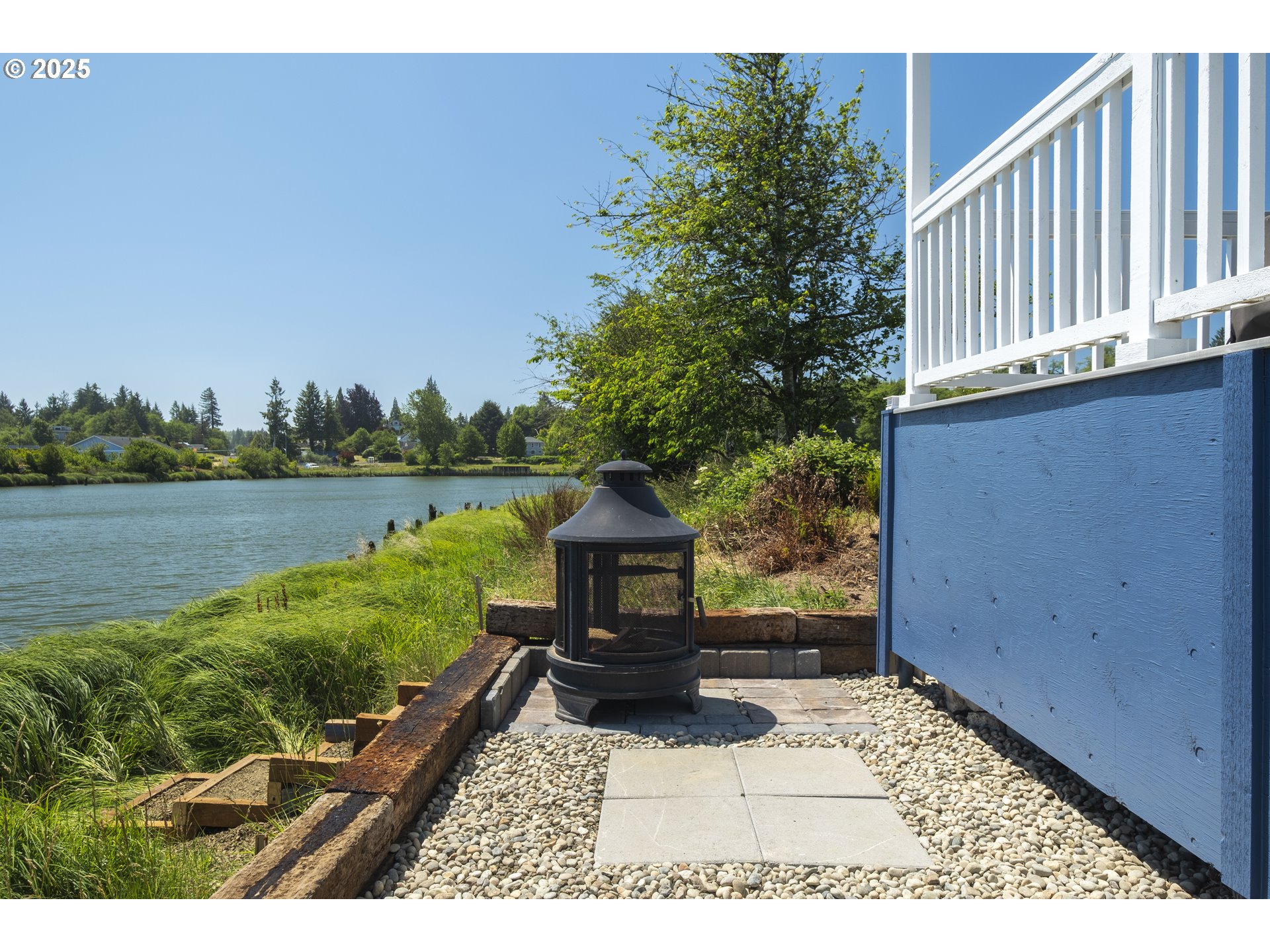 345 Island Street Raymond, WA 98577 - Photo 31 of 39