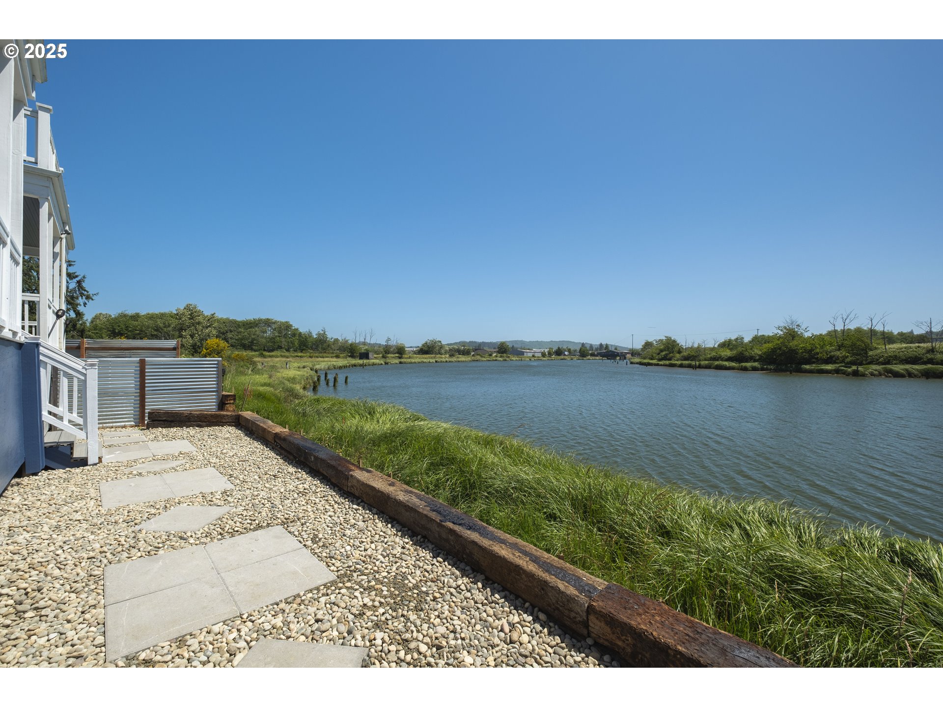 345 Island Street Raymond, WA 98577 - Photo 32 of 39