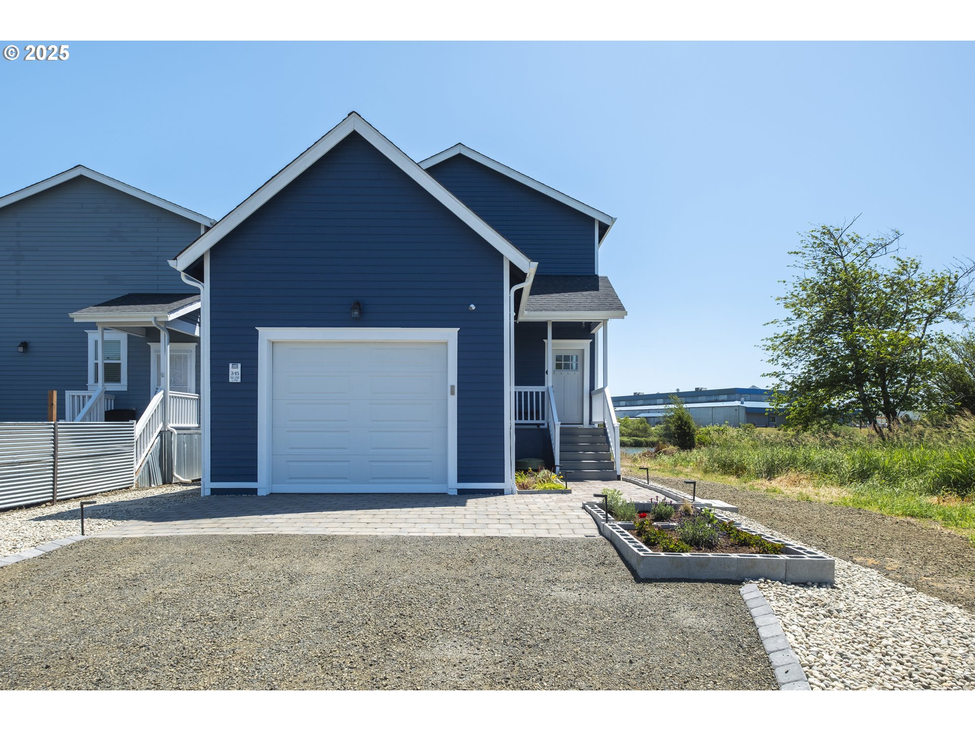 345 Island Street Raymond, WA 98577 - Photo 5 of 39