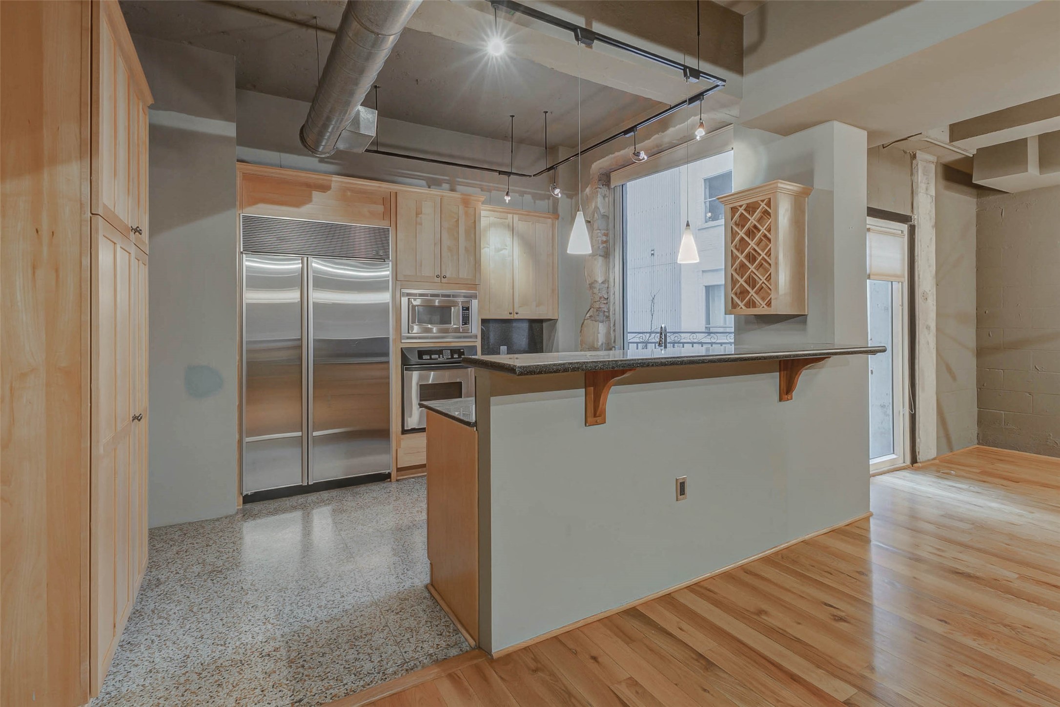 711 Main Street, Unit 505 Houston, TX 77002 - Photo 22 of 47