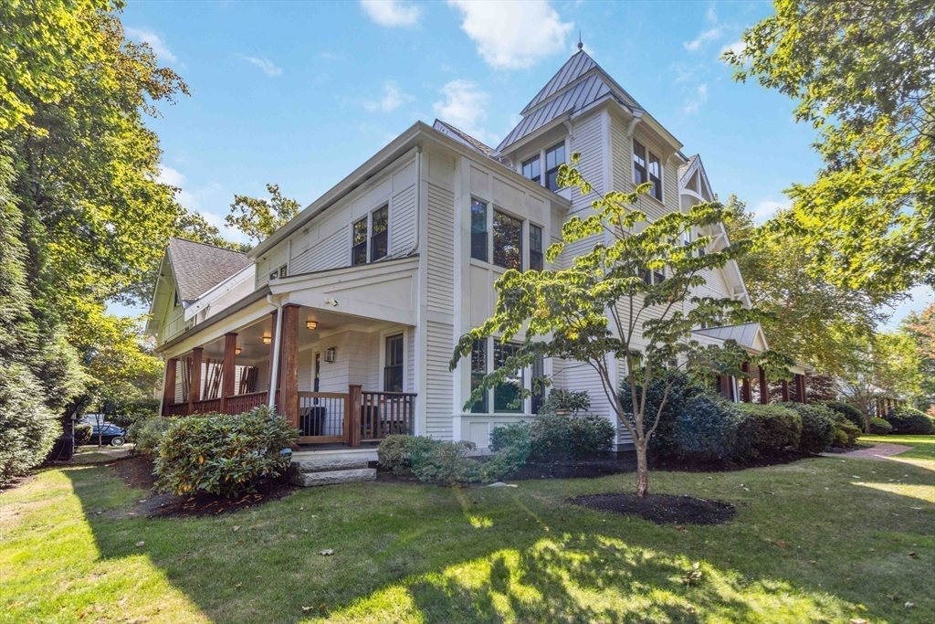 77 Burroughs Street, Unit 77 Boston, MA 02130 - Photo 4 of 41 Gallery Image 4