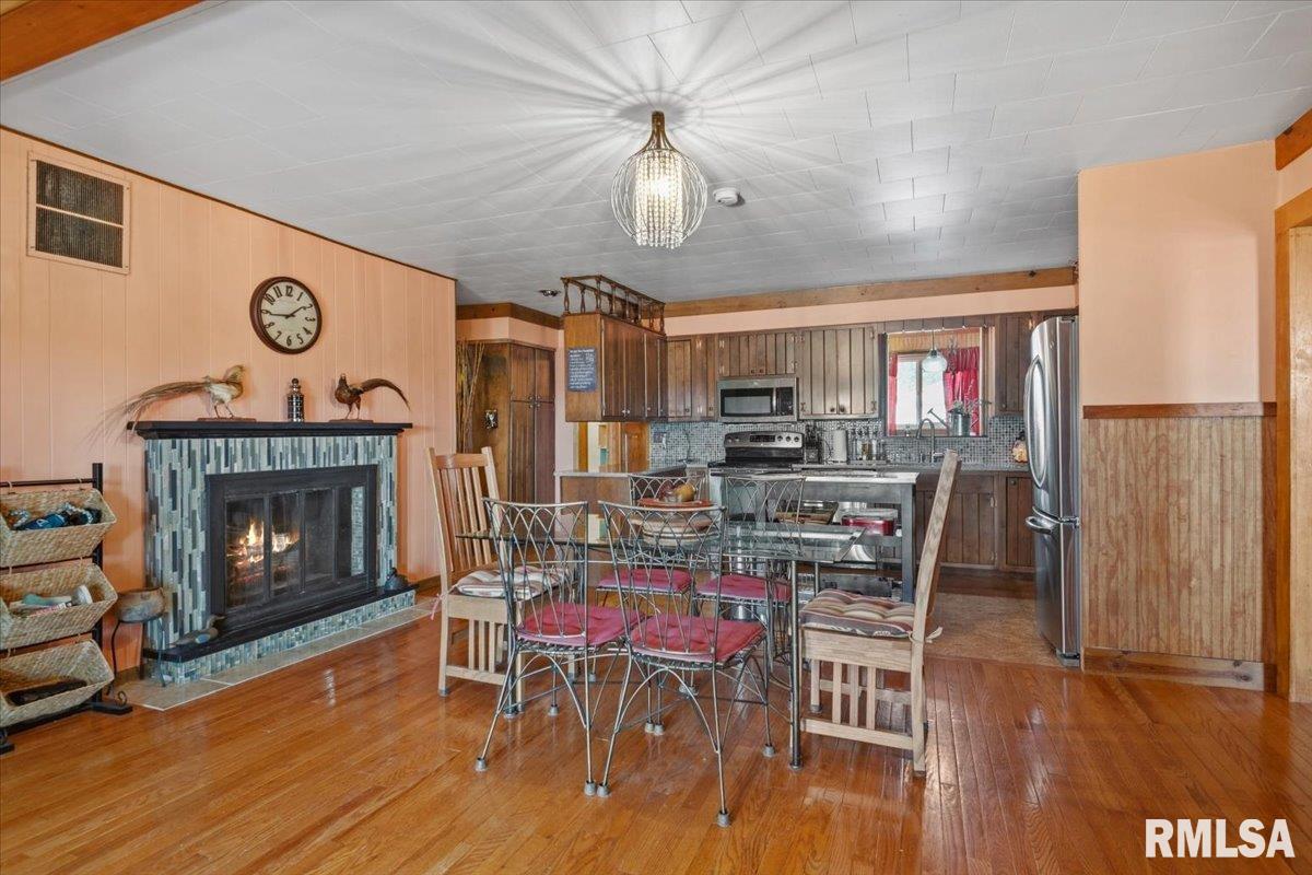 8441 Thomas Road Rochester, IL 62563 - Photo 12 of 77 Gallery Image 12