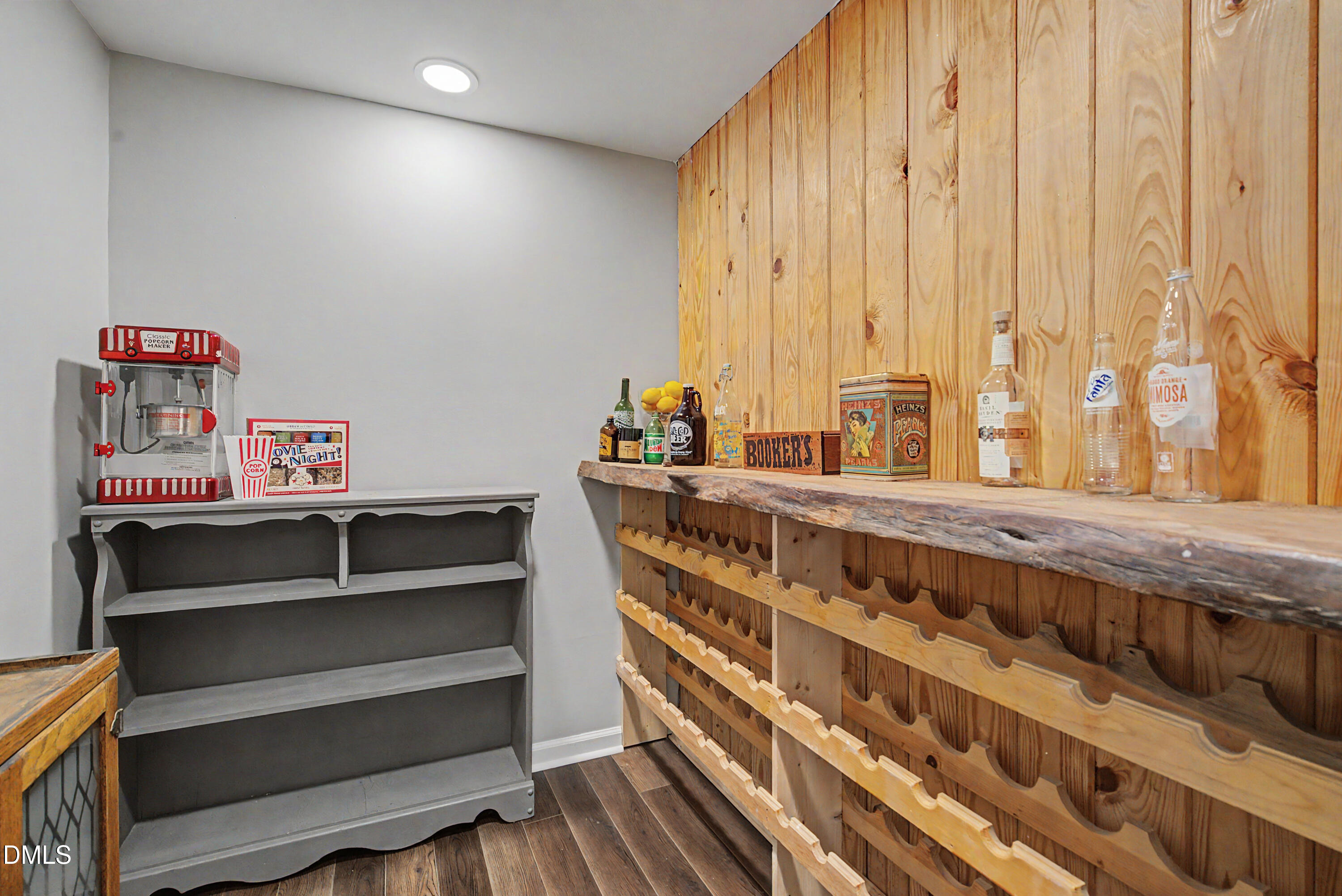 5517 North Hawthorne Way Raleigh, NC 27613 - Photo 34 of 84