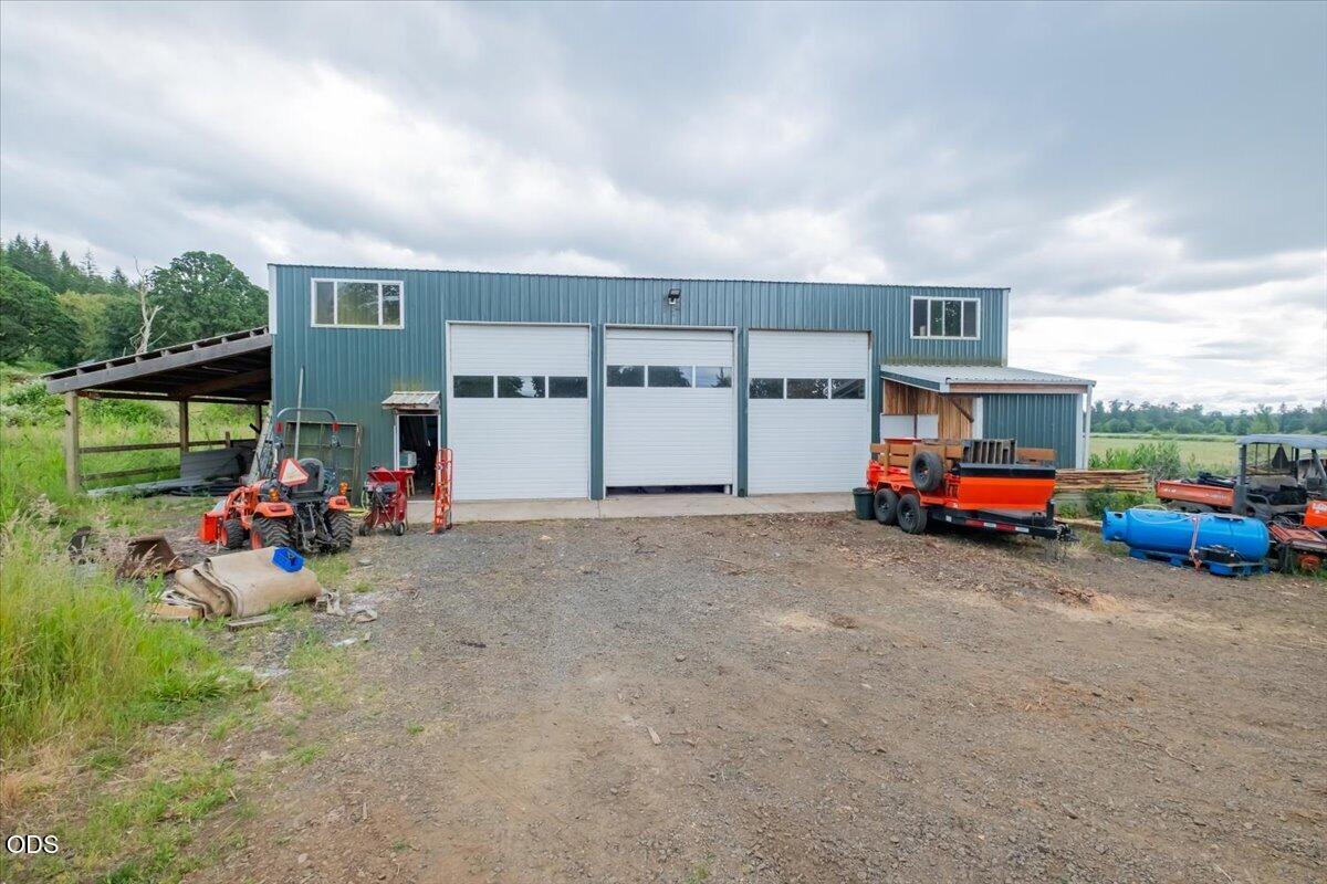 38289 South Ruby Loop Scio, OR 97374 - Photo 42 of 52