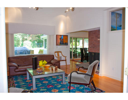 56 Cutters Ridge Road Carlisle, MA 01741 - Photo 3 of 12 Gallery Image 3